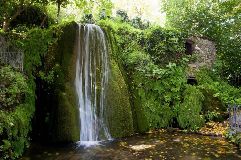 Ferula Romantica Mansarda Tra Fiumi E Montagne Sardegna Seulo Exterior photo